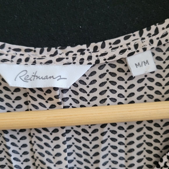 Blouse - Picture 2 of 3